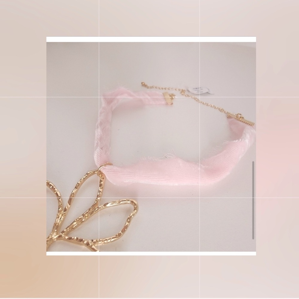 🎀NWT FP Sold Out Pink Annabelle Choker Ribbon Necklace Beautiful!🥰 - Picture 5 of 8